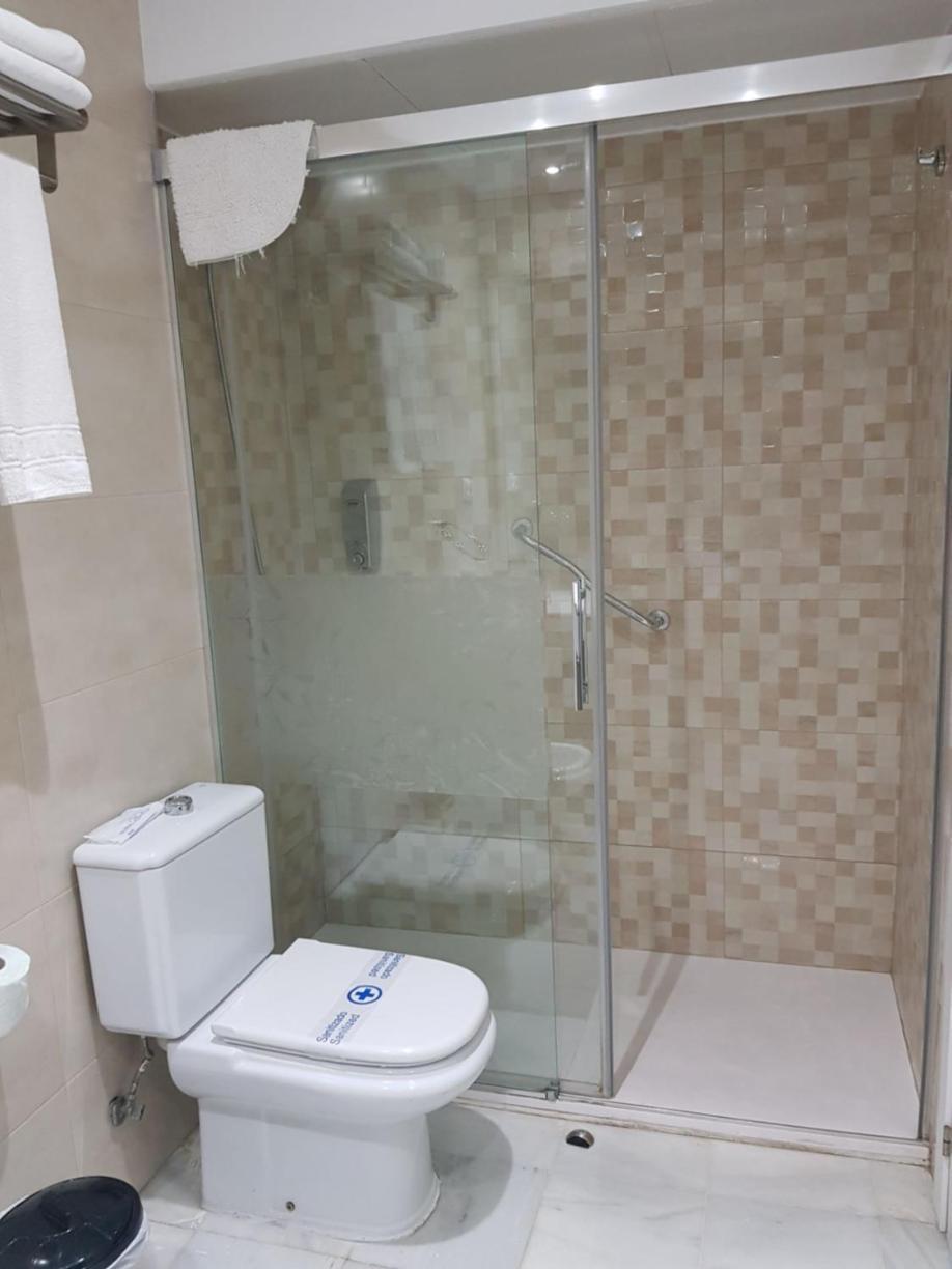 Apartamentos Turisticos Imar Cadiz Luaran gambar